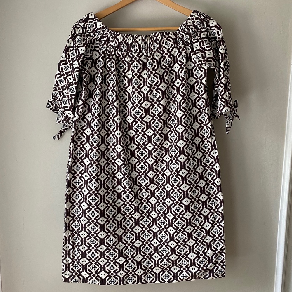 Class Off the Shoulder Dress